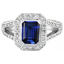 Afbeelding in Gallery-weergave laden, Nieuwe Ring met Natuurlijke uit de aarde gewonnen Ceylon Blauwe Saffier, Diamanten en Edelstenen, Totaal 5.36 Karaat
