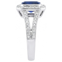 Afbeelding in Gallery-weergave laden, Nieuwe Ring met Natuurlijke uit de aarde gewonnen Ceylon Blauwe Saffier, Diamanten en Edelstenen, Totaal 5.36 Karaat
