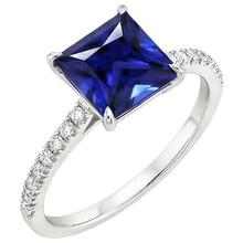 Afbeelding in Gallery-weergave laden, Ceylonsaffier en uit de aarde gewonnen diamanten 5.5 karaat solitaire accenten ring
