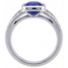 Afbeelding in Gallery-weergave laden, Ceylon saffier en Natuurlijke echte diamanten ( niet in een laboratorium gekweekt ) ring wit goud 14K 4.5 karaat
