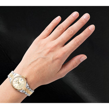 Afbeelding in Gallery-weergave laden, Rolex Lady-Datejust 28 mm 279173 Champagne Lichtgevende Wijzerplaat
