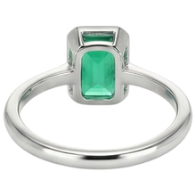Afbeelding in Gallery-weergave laden, Smaragd Edelsteen Ring 2 karaat 14K Witgoud – alternatief aanzicht
