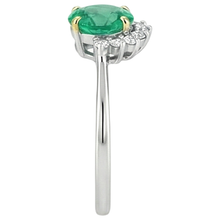 Afbeelding in Gallery-weergave laden, Smaragd Rond Geslepen Edelsteen Ring in Bicolor 14K Goud – profielaanzicht
