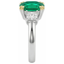 Afbeelding in Gallery-weergave laden, Fijne Smaragd Gekleurde Steen Ring 3,50 karaat Bicolor 14K Goud – bovenaanzicht
