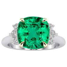 Afbeelding in Gallery-weergave laden, Edelsteen Ring Tweekleurig 14K Goud met Smaragd – hoekaanzicht
