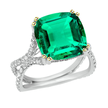 Afbeelding in Gallery-weergave laden, Smaragd Cushion Slijpvorm Edelsteen Ring in Bicolor 14K Goud – hoofdaanzicht
