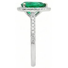 Afbeelding in Gallery-weergave laden, Damesring 5.25 Karaat Groene Smaragd GIA en Natuurlijke uit de aarde gewonnen Diamant Ring Witgoud 14K
