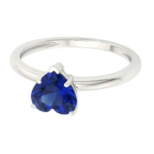 Afbeelding in Gallery-weergave laden, echte heart diamant 2karaat ring close-up detail
