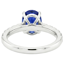 Afbeelding in Gallery-weergave laden, echte round diamant 4karaat ring close-up detail

