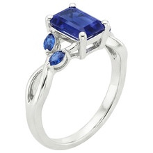 Afbeelding in Gallery-weergave laden, echte diamant 3.50karaat ring close-up detail

