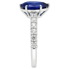 Afbeelding in Gallery-weergave laden, Dames Gouden Edelsteen Ring met Klauwzetting, Blauwe S
affier &amp; IGI GECERTIFICEERDE Diamanten 7.25 Karaat
