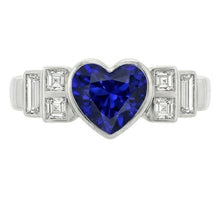 Afbeelding in Gallery-weergave laden, Dames Baguette Diamond Heart Blue Sapphire Ring Bezel Set 2,50 karaat
