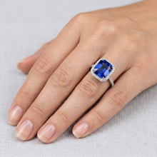 Afbeelding in Gallery-weergave laden, echte round saffier 5karaat ring op wit
