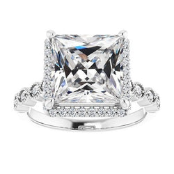 Dames Ring met uit de aarde gewonnen diamanten in oud-mijn slijpvorm, rond en vierkant geslepen, 7.75 karaat