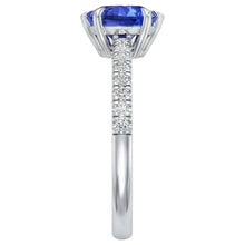 Afbeelding in Gallery-weergave laden, echte round diamant 2karaat ring bovenaanzicht
