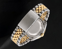 Afbeelding in Gallery-weergave laden, Rolex Datejust 16013 36 mm Tweekleurig Horloge met Groene Diamanten Wijzerplaat en Diamanten Lunette
