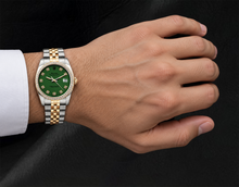 Afbeelding in Gallery-weergave laden, Rolex Datejust 16013 36 mm Tweekleurig Horloge met Groene Diamanten Wijzerplaat en Diamanten Lunette
