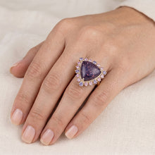 Afbeelding in Gallery-weergave laden, Designer Lolite Sunstone Sieraadsteen Ring 7 karaat
