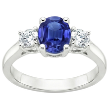 Afbeelding in Gallery-weergave laden, Diamant 3 stenen verlovingsring ovale blauwe saffier 2,50 karaat
