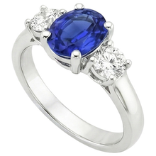 Afbeelding in Gallery-weergave laden, Diamant 3 stenen verlovingsring ovale blauwe saffier 2,50 karaat
