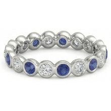 Afbeelding in Gallery-weergave laden, Diamant Eeuwigheid Band 2 Karaat Omlijsting Set Ronde Blauwe Saffier Dames
