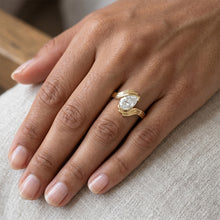 Afbeelding in Gallery-weergave laden, Diamant Peervormig Solitaire Verlovingsring 1,50 karaat – 14
