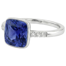 Afbeelding in Gallery-weergave laden, Natuurlijke Saffier Ring 6ct - Witgoud 14K
