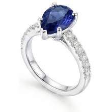 Afbeelding in Gallery-weergave laden, echte round diamant 4karaat ring close-up detail
