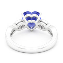 Afbeelding in Gallery-weergave laden, Diamanten jubileum hart blauwe saffier ring 3 karaat gedraaide stijl
