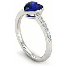 Afbeelding in Gallery-weergave laden, echte round diamant 2.50karaat watch close-up detail
