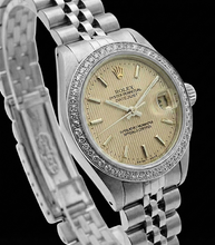 Afbeelding in Gallery-weergave laden, Diamanten lunette Ss Tapestry Stick Dial Rolex Dames Datejust Horloge
