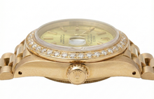 Afbeelding in Gallery-weergave laden, Diamanten lunette champagnekleurige wijzerplaat Rolex horloge Datumjust Presidentieel

