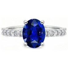 Afbeelding in Gallery-weergave laden, echte round saffier 4.50karaat ring close-up detail

