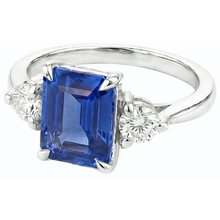 Afbeelding in Gallery-weergave laden, Drie stenen verlovingsring Emerald Sri Lankaanse saffier 2,50 karaat
