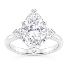 Afbeelding in Gallery-weergave laden, Driesteensring Oud Geslepen Marquise Natuurlijke Echte Diamant (Niet Labgekweekt) &amp; Taps Toelopende Baguettes 5.25 Karaat

