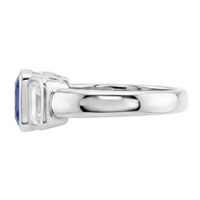 Afbeelding in Gallery-weergave laden, Echte 3 Stone Emerald Diamond &amp; Ceylon Sapphire Ring Bezel Set Goud 3 karaat
