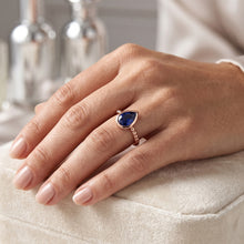 Afbeelding in Gallery-weergave laden, Echte Rose Gold Solitaire Ring Peer Blauwe Saffier 1.50 Karaat Bezel Set
