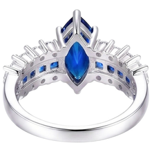 Afbeelding in Gallery-weergave laden, Ring met Markies &amp; Princess Geslepen Blauwe Saffier, Natuurlijke uit de aarde gewonnen Diamant, 6.50 Karaat
