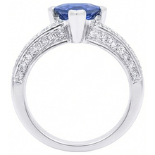 Afbeelding in Gallery-weergave laden, Edelsteen Sieraden Triljoen Saffier Ring 3 Karaat Met Ronde Diamanten
