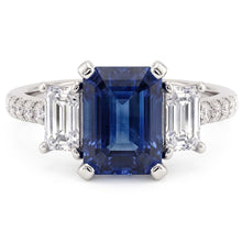 Afbeelding in Gallery-weergave laden, Edelsteen Smaragd Blauwe Saffier Ring 3 Stenen Stijl &amp; Diamanten 4 Karaat
