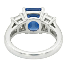 Afbeelding in Gallery-weergave laden, echte round diamant 4.50karaat ring op wit
