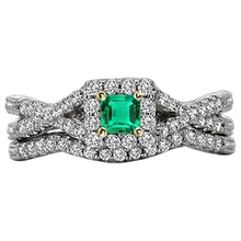 Afbeelding in Gallery-weergave laden, Fijne Smaragd Smaragd Slijpvorm Edelsteen Ring in Tweekleurig 14K Goud – hoekaanzicht
