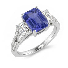 Afbeelding in Gallery-weergave laden, Emerald 3 stenen saffier ring met accenten gespleten schacht 3,50 karaat
