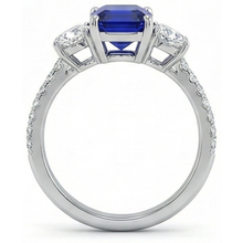 Afbeelding in Gallery-weergave laden, Natuurlijke Echte (Niet Labgekweekt) Smaragd Blauwe Saffier Drie Steens Stijl Ring met Accenten 7 Karaat Goud 14K
