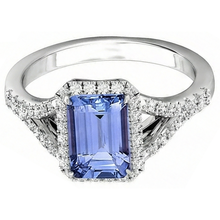 Afbeelding in Gallery-weergave laden, echte round smaragd 4.10karaat ring close-up detail
