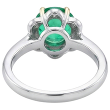 Afbeelding in Gallery-weergave laden, Colombiaanse Smaragd Gekleurde Steen Ring 2,50-karaat Bicolor 14K Goud – detailaanzicht

