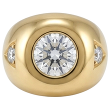 Afbeelding in Gallery-weergave laden, Herenring Geelgoud met Drie Oud Slijpsel Ronde Diamanten 2.25 Karaat
