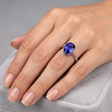 Afbeelding in Gallery-weergave laden, Gekleurde Steen Ring 14 Karaat Witgoud – Blauwe Saffier

