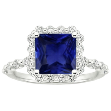 Afbeelding in Gallery-weergave laden, Royal Blue Saffier Princess Slijpvorm Sieraadsteen Ring in 14K Witgoud – zijaanzicht
