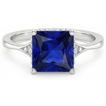 Afbeelding in Gallery-weergave laden, Gouden Ring met 3 uit de a aarde gewonnen Diamanten &amp; Blauwe Saffier met Gespleten Band 5.25 Karaat
